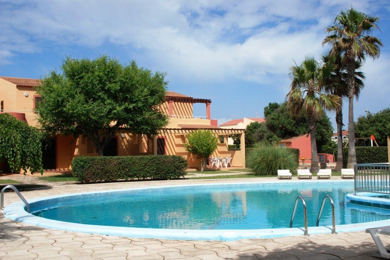Apartamentos Ses Anneres Cala'N Blanes  Exterior photo